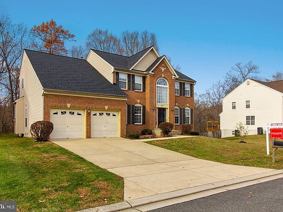 2nd image of 14907 River Chase Ct