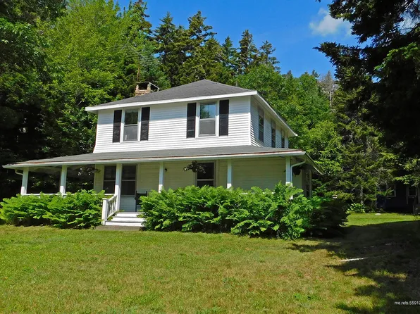 290 Peabody Dr, Mount Desert, ME 04660