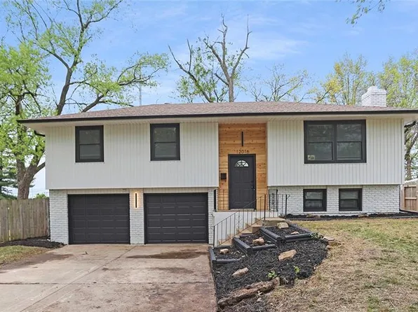 12016 W 91st Ter, Lenexa, KS 66215