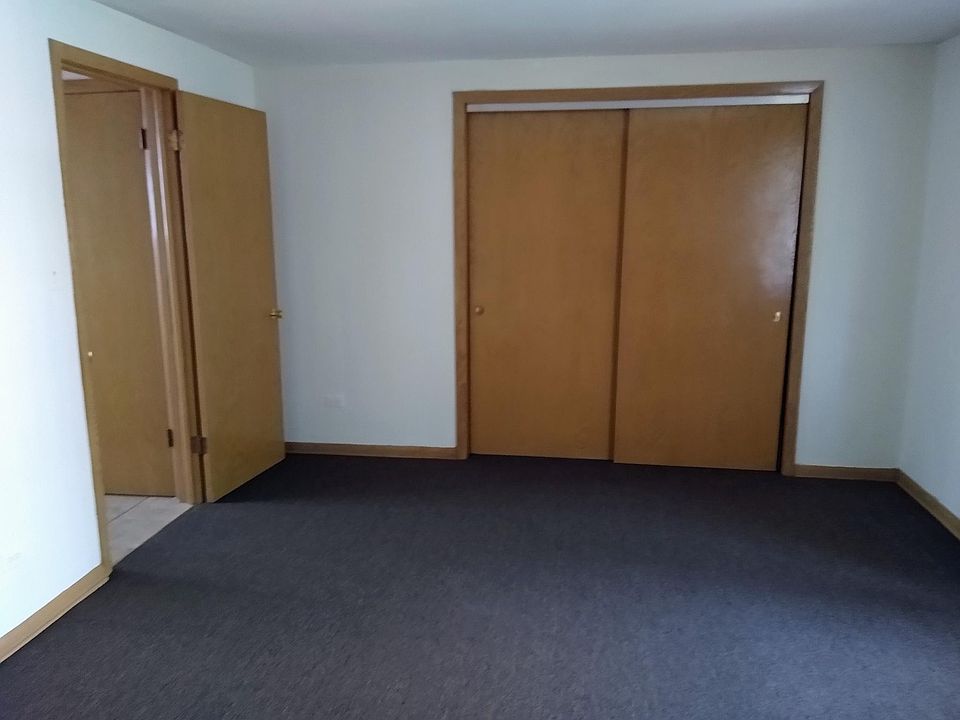 2nd image of 6018 N Avondale Ave #1N
