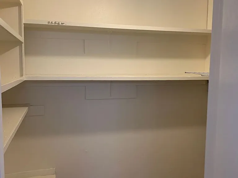 540 Madeira Dr SE — Photo 10