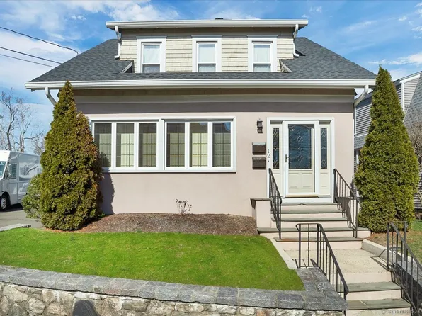 12 Scott Place, Stamford, CT 06902