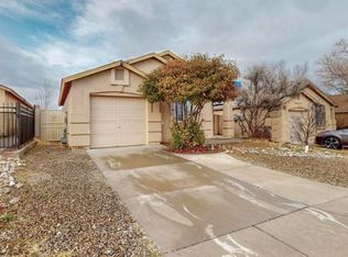 10009 Lauren Ave SW, Albuquerque, NM 87121