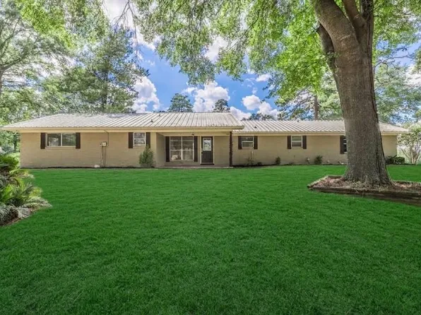 1977 County Road 813, Nacogdoches, TX 75964