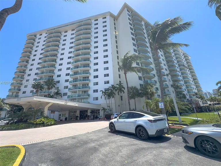 19370 Collins Ave #902 — Photo 22