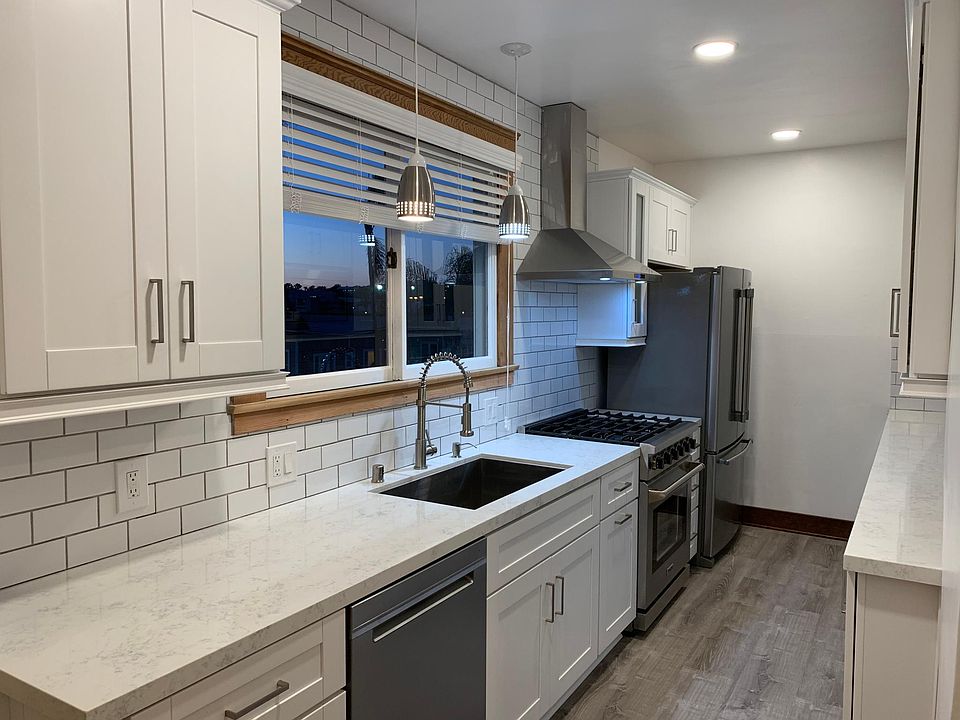 1st image of 862 21st St