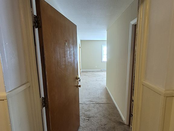 4th image of 560 Prospect St #11441642