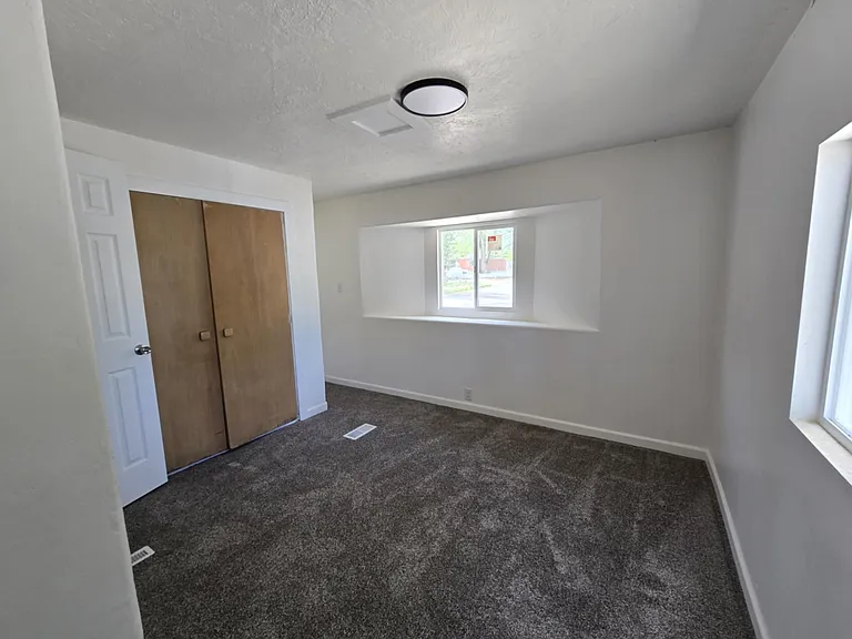 1601 E Locust Rd #222 — Photo 12