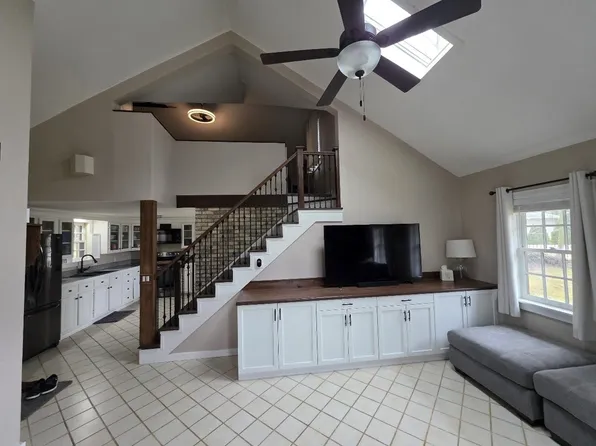 4102 Green Ave, Madison, WI 53704