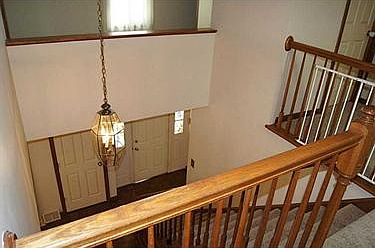 3rd image of 208 Saint Leonards Ln