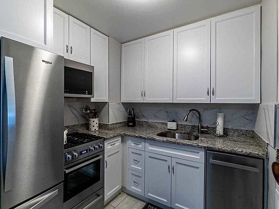 4th image of 17-85 215th St #2A