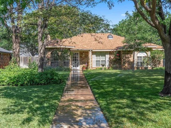 5814 Middleboro Dr, Amarillo, TX 79109