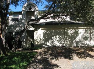9323 Harvest Trl, San Antonio, TX 78250