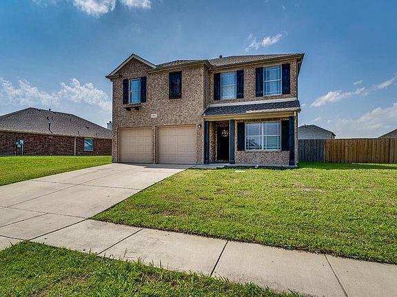 2nd image of 951 Zachary Dr