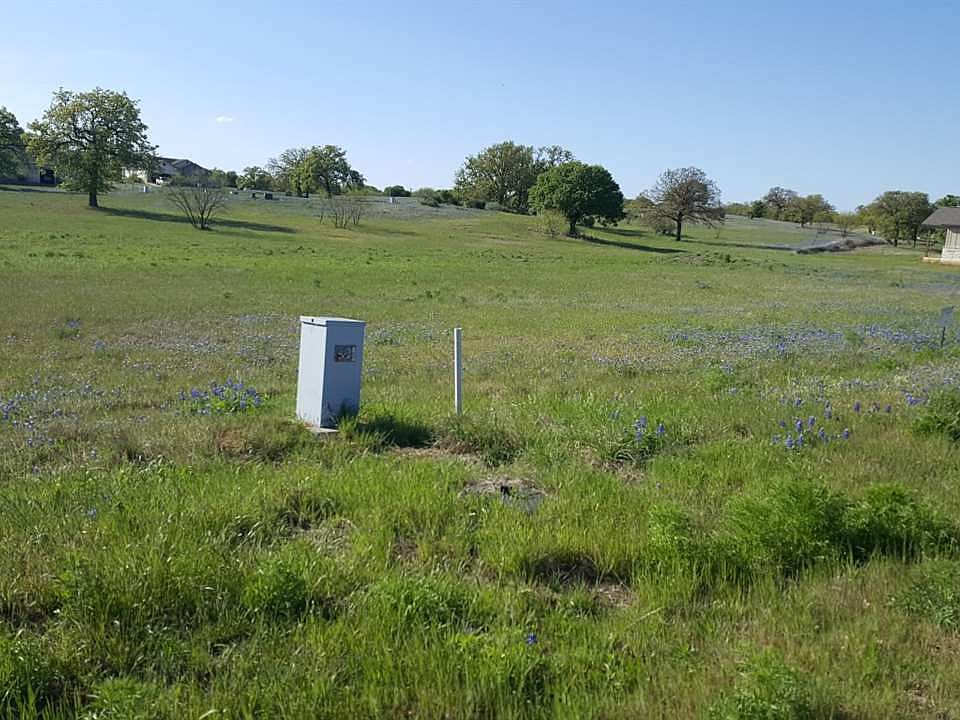 1st image of 184 Oak Grove Pkwy