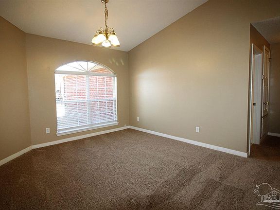 3rd image of 10878 Country Ostrich Dr