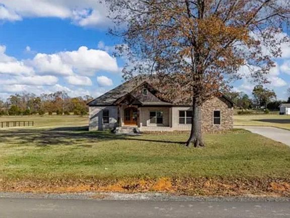 5th image of 41 Republican Valley Dr