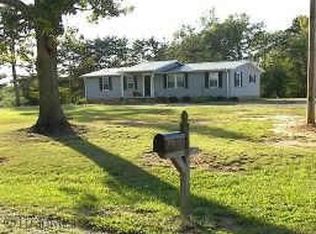 2129 Lace Knoll Rd, East Bend, NC 27018