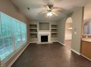 547 Maggie Ln, Jonesboro, GA 30238