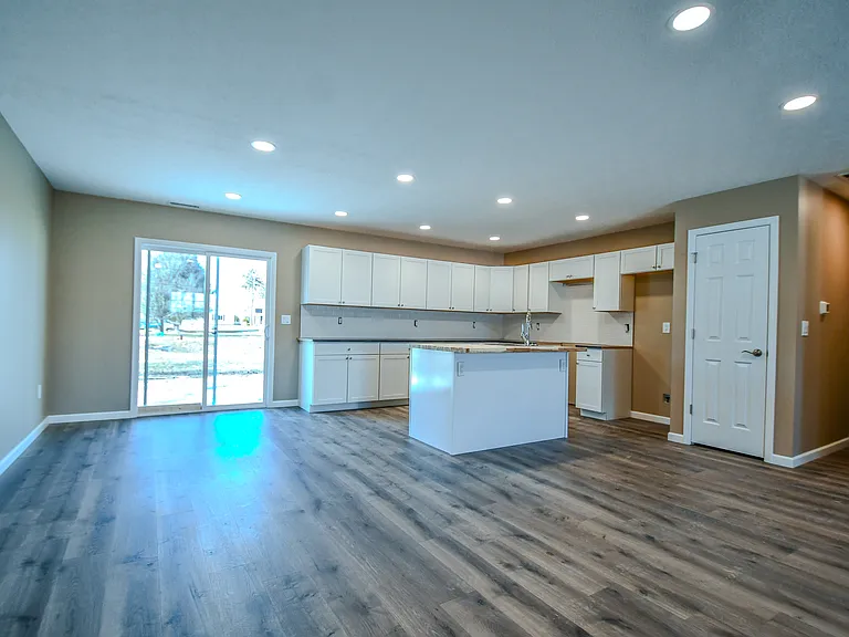 511 Cherry Ln — Photo 14