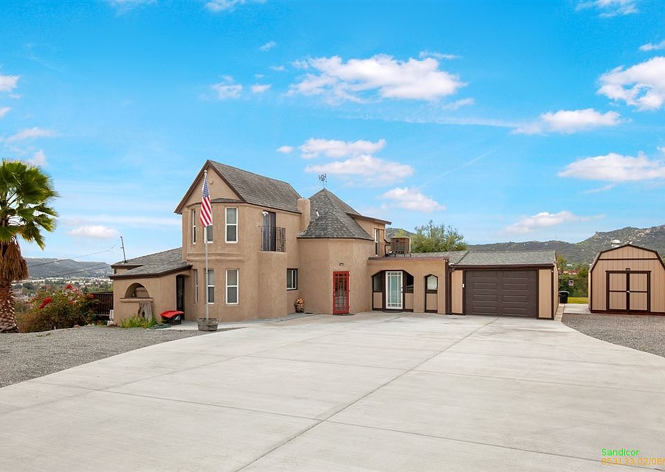 2nd image of 10846 Vista Camino