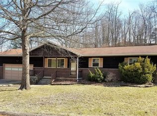 216 Suzanne St, Washington, WV 26181