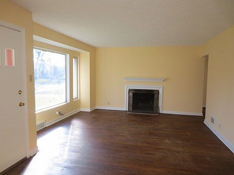 2nd image of 3538 N Layman Ave