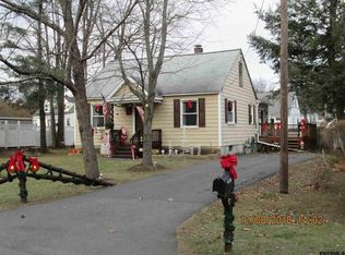 37 Marion Ave, Wynantskill, NY 12198