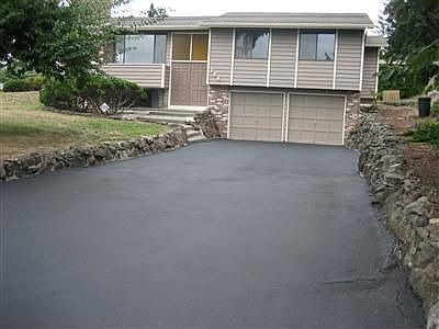 Long driveway just sealed.