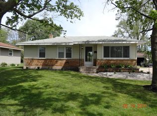 1121 32nd St SW, Wyoming, MI 49509