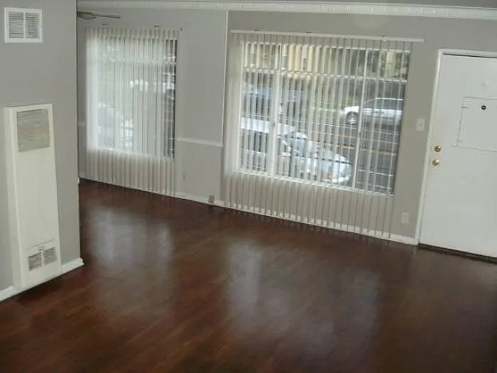 4830 Coliseum St #1 — Photo 11