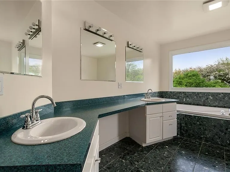 43 Bluegrass Dr — Photo 25