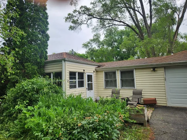1007 Highmoor Rd, Lombard, IL 60148