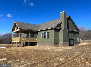 25 Bear Woods Rd, Mount Storm, WV 26739