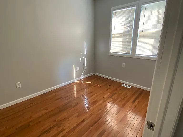 1317 Ella T Grasso Blvd #1R — Photo 5