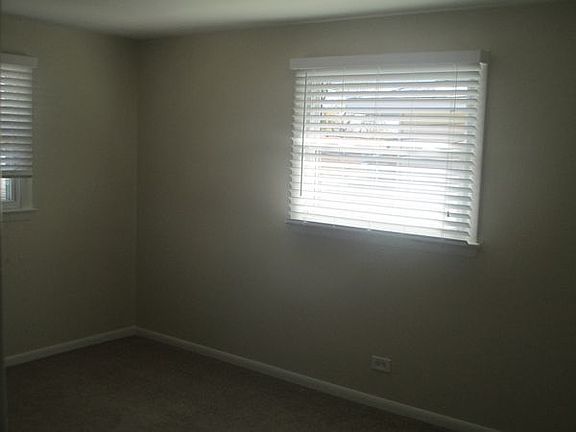 3rd image of 16949 Briargate Dr