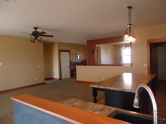 5th image of 11822 Leishman Ln