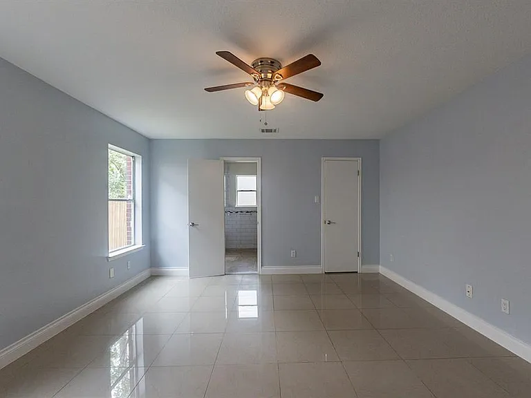 12023 Meadow Place Dr — Photo 25