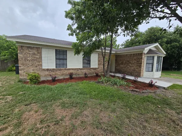 504 White Oak Ln, Burleson, TX 76028