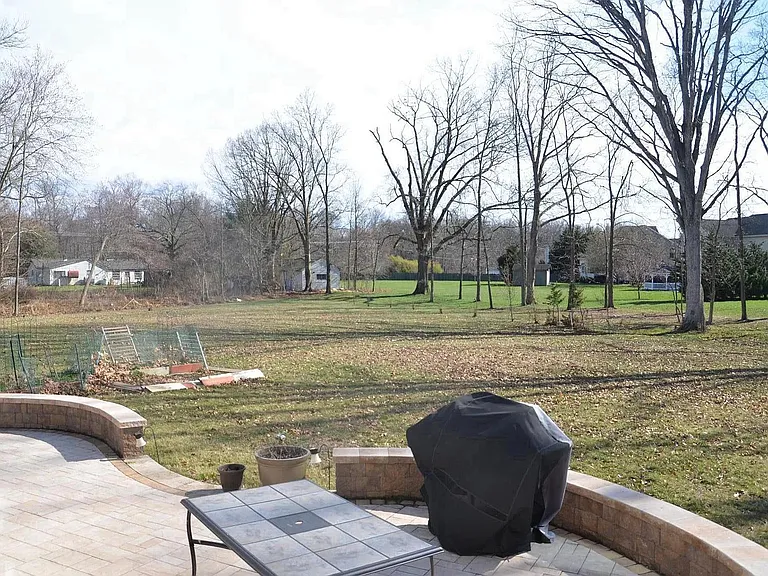 9 Gatewood Ct — Photo 9