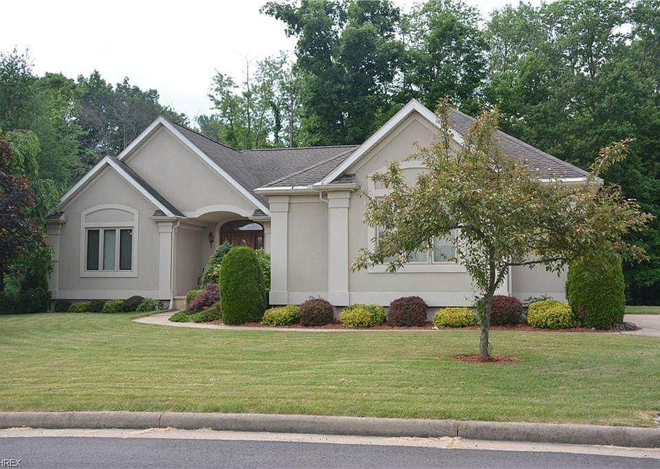 1st image of 1100 Foxglove Cir