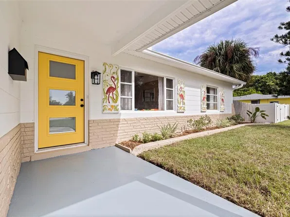 801 65TH AVENUE S, ST PETERSBURG, FL 33705