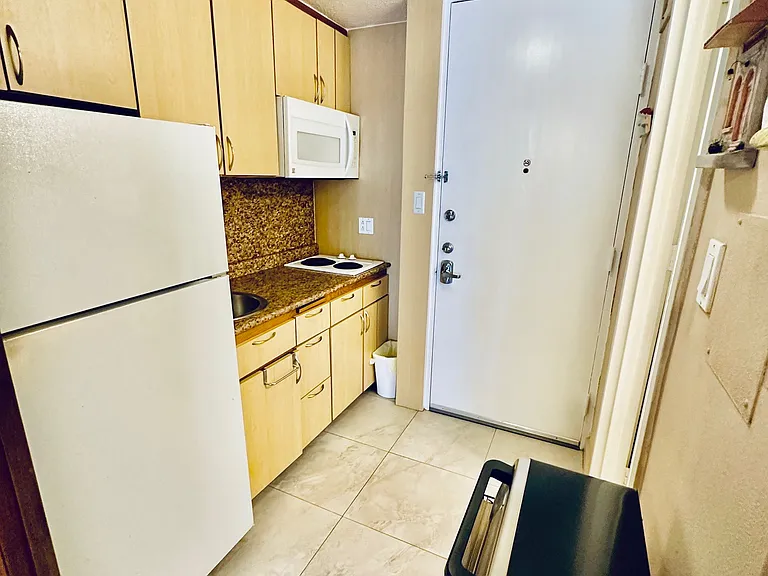 5869 Avenida Isla Verde Condo Coral Bch #11 — Photo 7