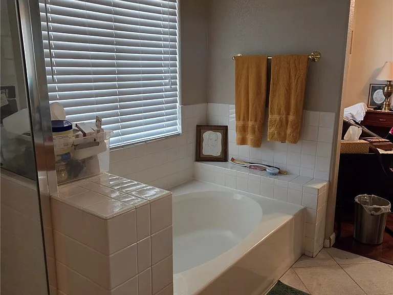 506 Melrose Heights St — Photo 5