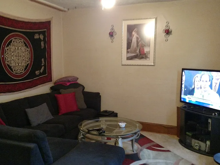 1649 N Jackson St — Photo 3