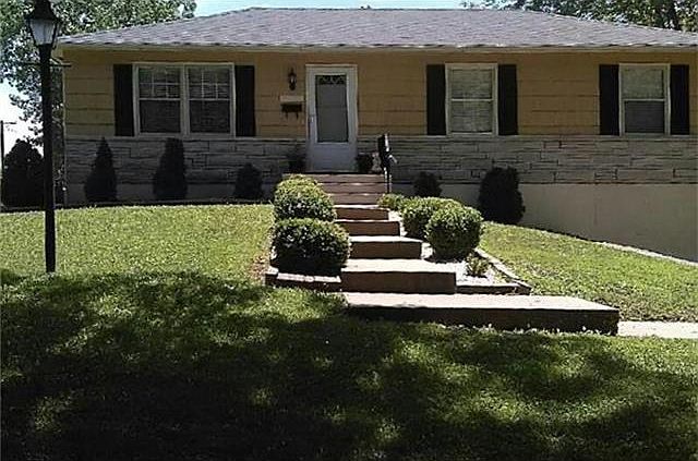 1st image of 7301 Myrtle Ave