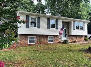 663 McBride Rd, Mount Airy, NC 27030