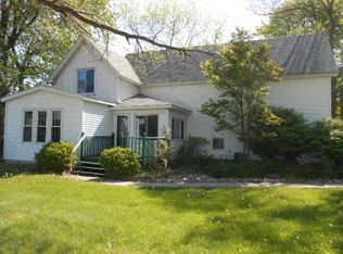 2383 Fraser Rd, Kawkawlin, MI 48631