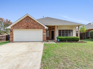 509 Olive St, Crowley, TX 76036