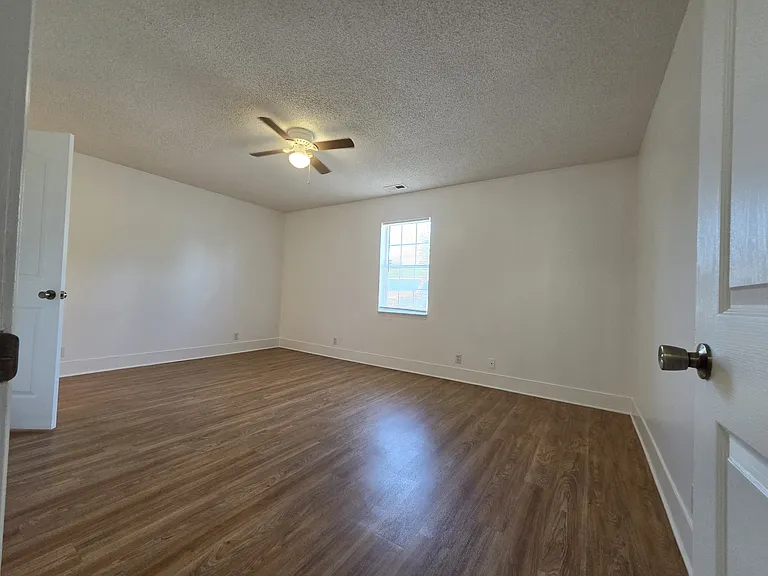 1034 Jessamine Trl — Photo 8